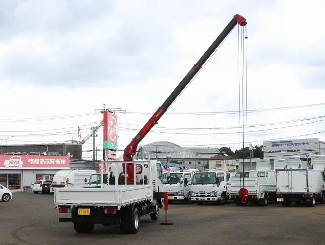 いすゞ エルフ TPG-NMR85AN(2WD)の写真39