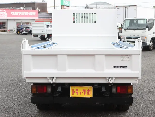 いすゞ エルフ TKG-NKR85AD(2WD)の写真28