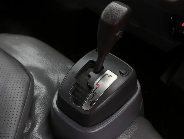 いすゞ エルフ TKG-NKR85AD(2WD)の写真39