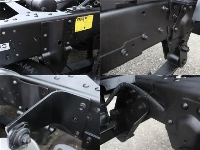 いすゞ エルフ TKG-NJR85AD(2WD)の写真16