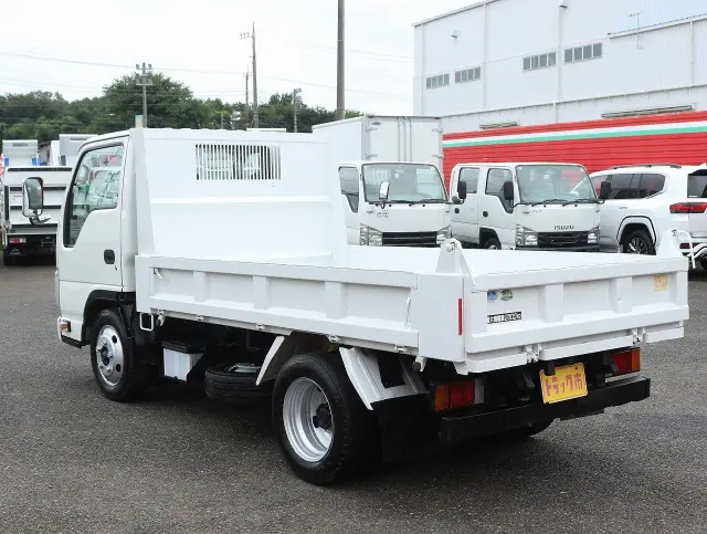 いすゞ エルフ TKG-NJR85AD(2WD)の写真29