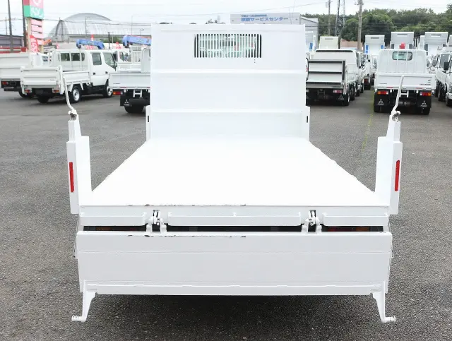 いすゞ エルフ TKG-NJR85AD(2WD)の写真32
