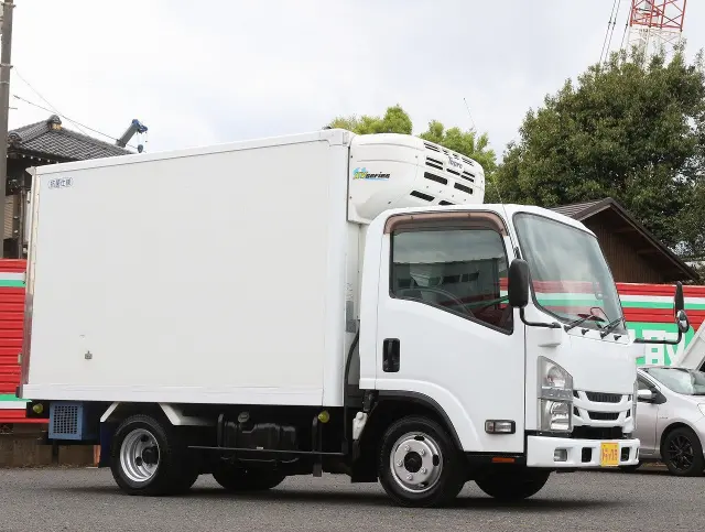 いすゞ エルフ TRG-NLR85AN(2WD)の写真25