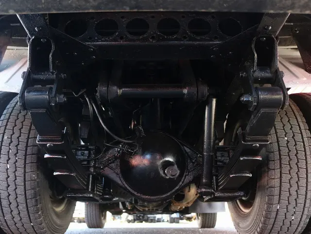 いすゞ エルフ TPG-NJR85AD(2WD)の写真49