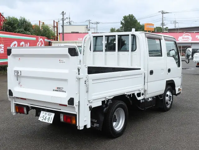 いすゞ エルフ TRG-NJR85A(2WD)の写真2