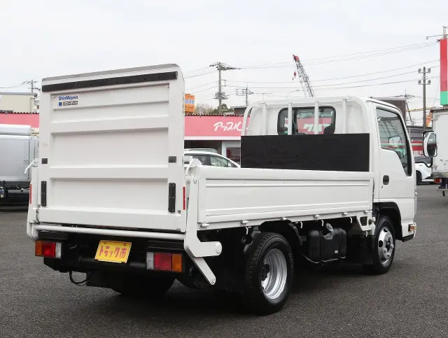 いすゞ エルフ TPG-NJR85A(2WD)の写真21