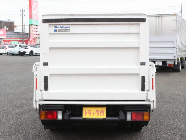 いすゞ エルフ TPG-NJR85A(2WD)の写真22