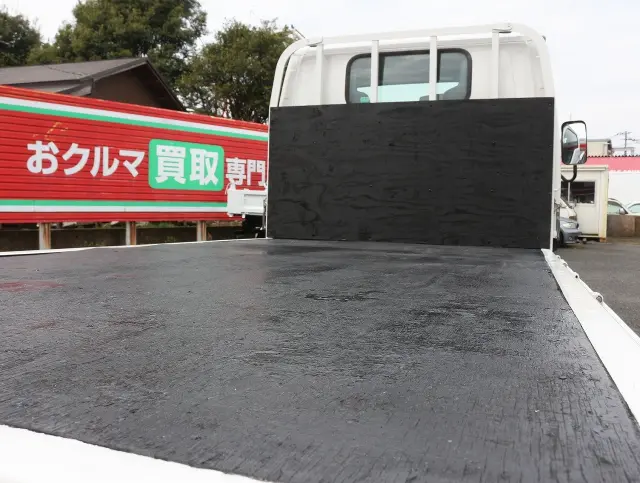 いすゞ エルフ TPG-NJR85A(2WD)の写真31