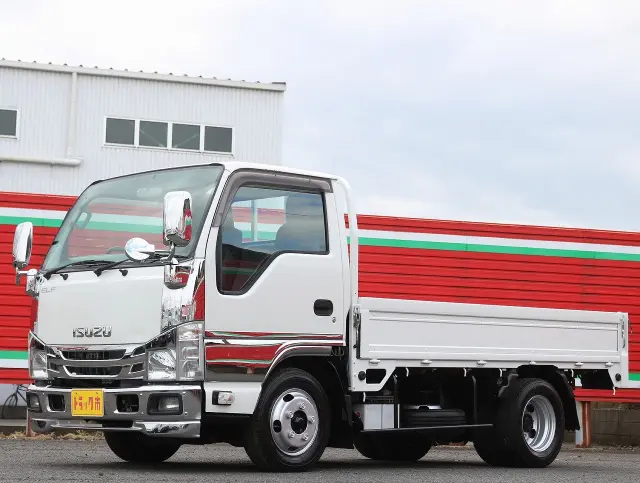 いすゞ エルフ TRG-NJR85A(2WD)の写真16