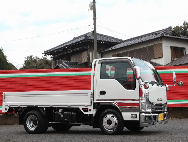 いすゞ エルフ TRG-NJR85A(2WD)の写真18