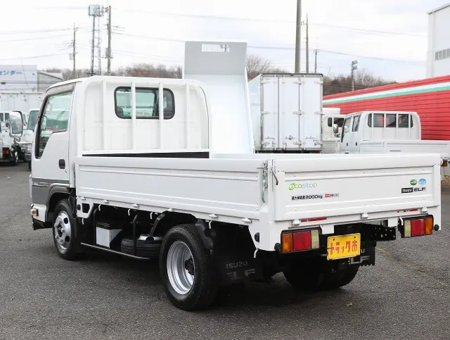 いすゞ エルフ TRG-NJR85A(2WD)の写真19