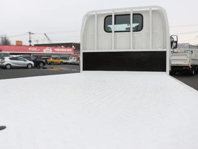 いすゞ エルフ TRG-NJR85A(2WD)の写真25