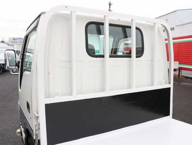 いすゞ エルフ TRG-NJR85A(2WD)の写真26