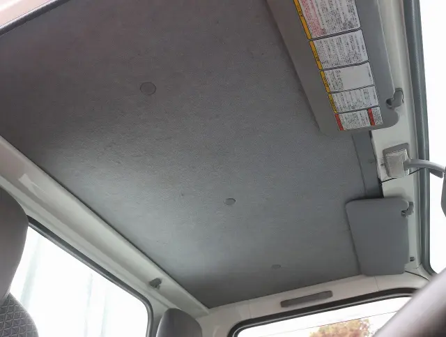 いすゞ エルフ TRG-NJR85A(2WD)の写真38