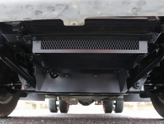 いすゞ エルフ TRG-NJR85A(2WD)の写真45