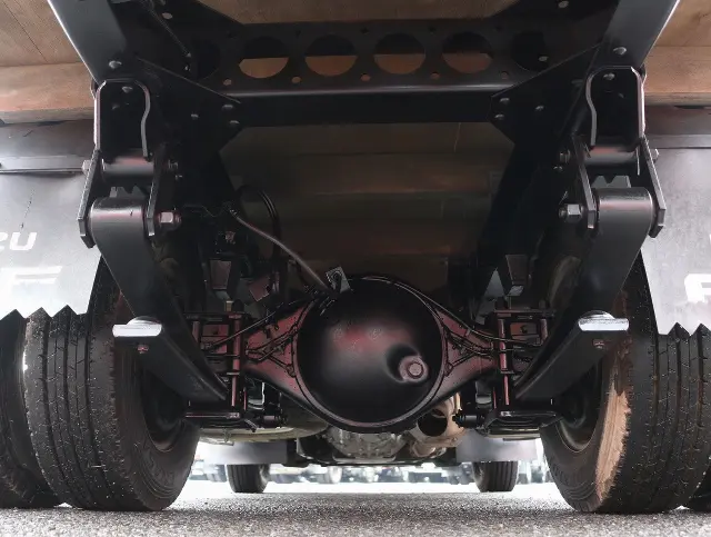 いすゞ エルフ TRG-NJR85A(2WD)の写真46