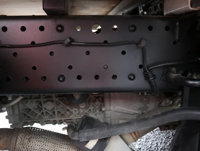 いすゞ エルフ TRG-NJR85A(2WD)の写真48