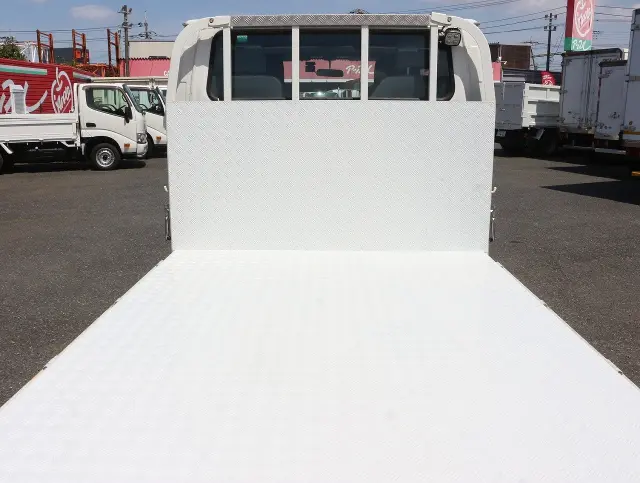 いすゞ エルフ TRG-NJR85A(2WD)の写真24