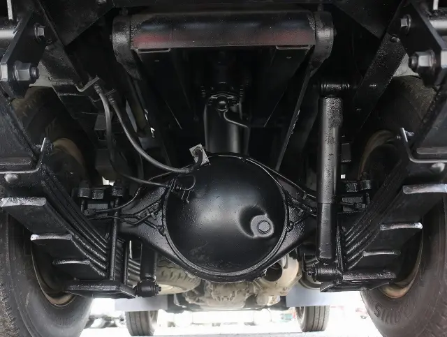 いすゞ エルフ TPG-NKR85AD(2WD)の写真48