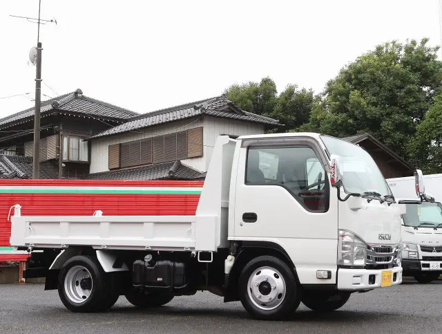 いすゞ エルフ TPG-NJR85AD(2WD)の写真25