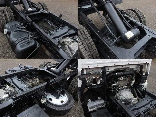 いすゞ エルフ TPG-NJR85AN(2WD)の写真15