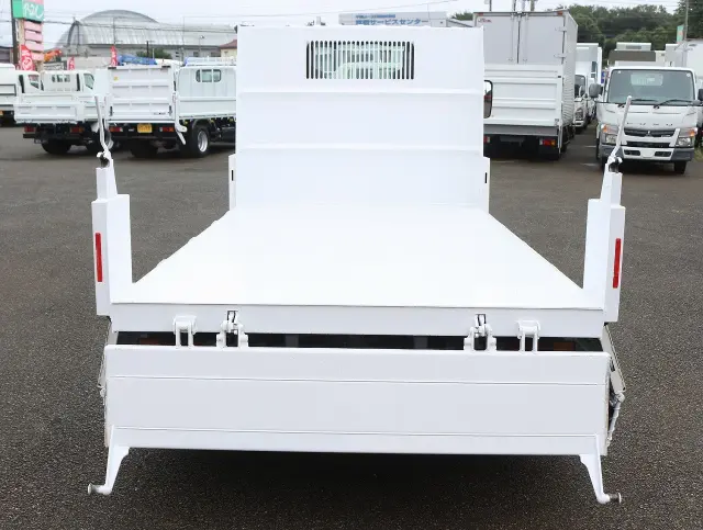 いすゞ エルフ TPG-NJR85AN(2WD)の写真30