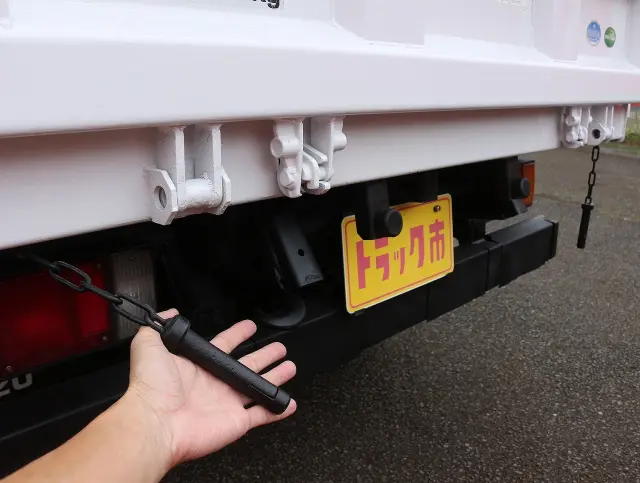 いすゞ エルフ TPG-NJR85AN(2WD)の写真43