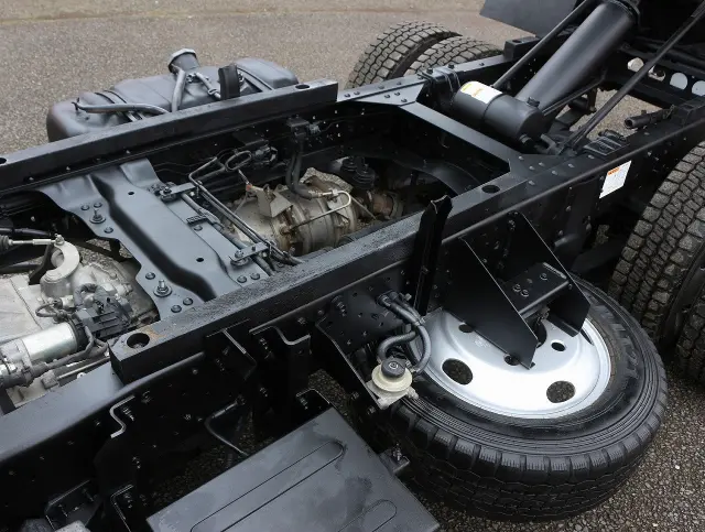 いすゞ エルフ TPG-NJR85AN(2WD)の写真47