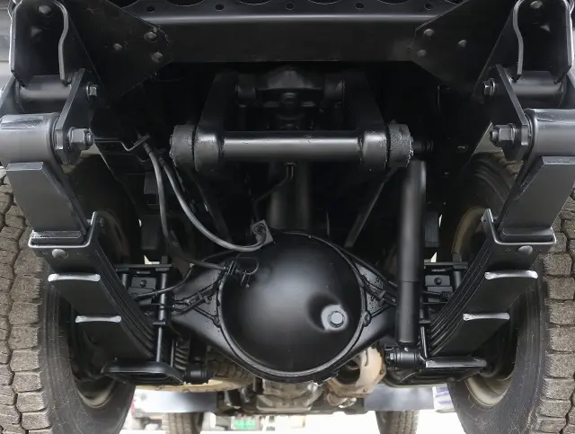 いすゞ エルフ TPG-NJR85AN(2WD)の写真49