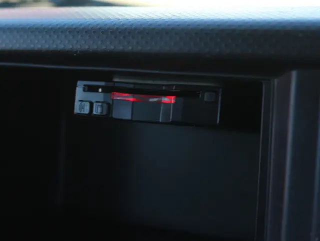 いすゞ エルフ TPG-NJR85A(2WD)の写真42