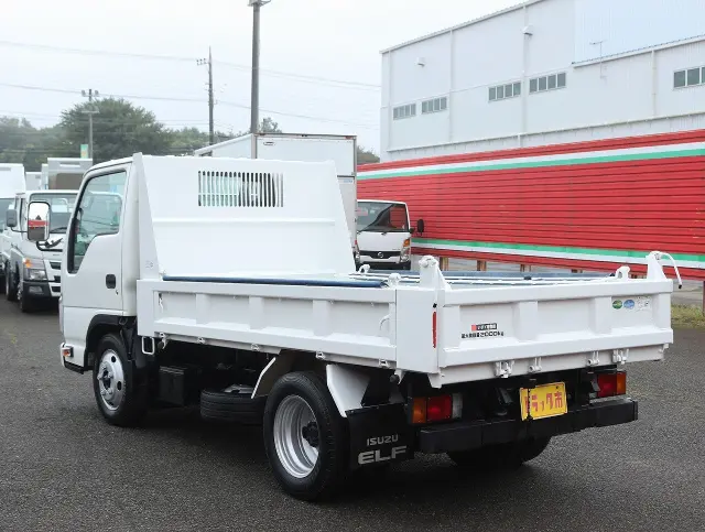 いすゞ エルフ TPG-NJR85AN(2WD)の写真29