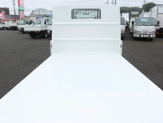 いすゞ エルフ TPG-NJR85AN(2WD)の写真32