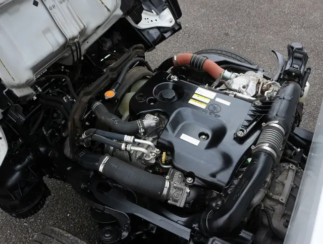いすゞ エルフ TPG-NJR85AN(2WD)の写真50