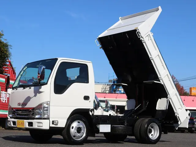 いすゞ エルフ TPG-NJR85AD(2WD)の写真18