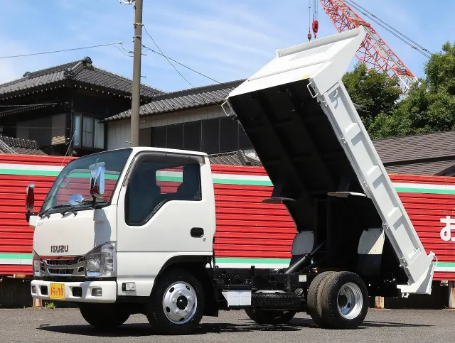 いすゞ エルフ TPG-NKR85AD(2WD)の写真18