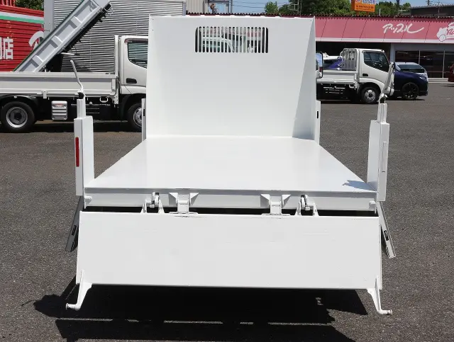 いすゞ エルフ TPG-NKR85AD(2WD)の写真29