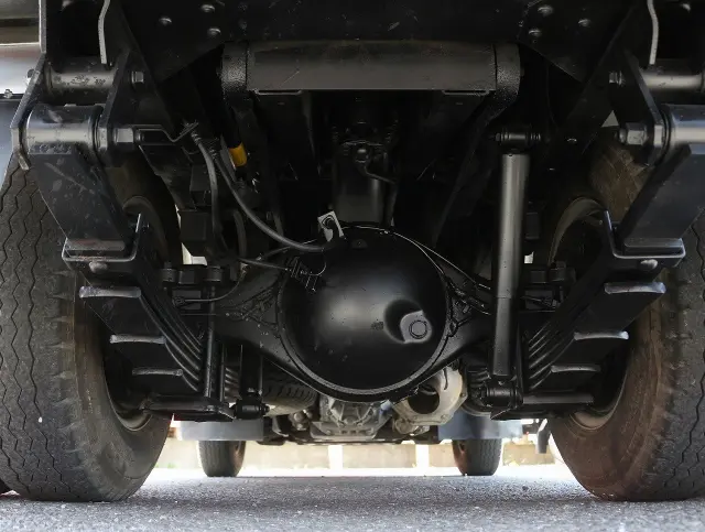 いすゞ エルフ TPG-NKR85AD(2WD)の写真49