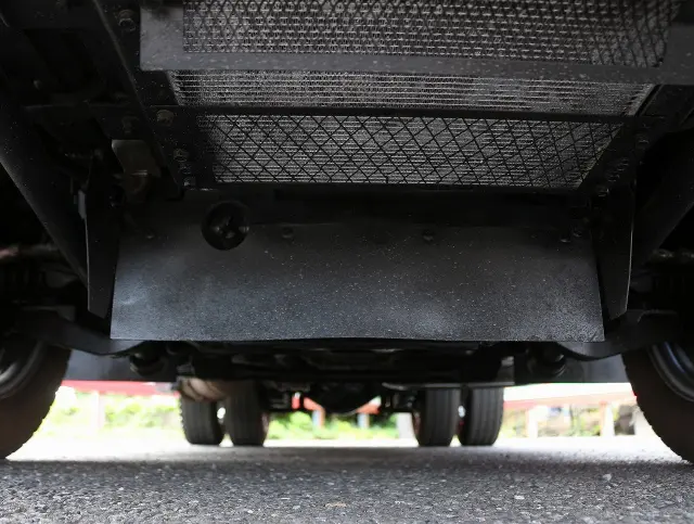 いすゞ エルフ TRG-NJS85A(4WD)の写真20