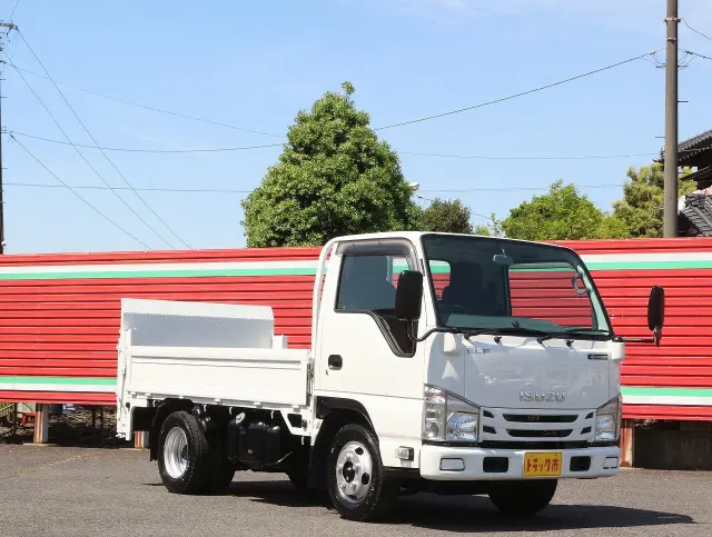 いすゞ エルフ TRG-NJR85A(2WD)の写真3