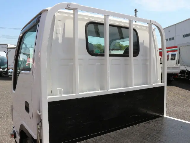 いすゞ エルフ TRG-NJR85A(2WD)の写真25