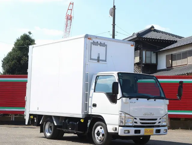 いすゞ エルフ TRG-NJR85ANの写真3