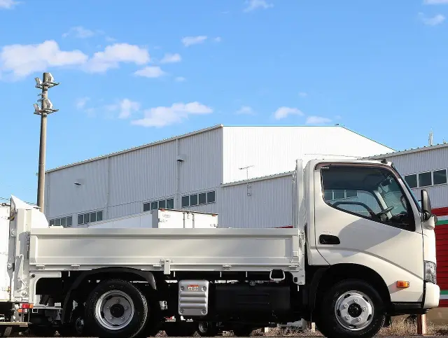 日野 デュトロ 2RG-XZU605M(2WD)の写真11