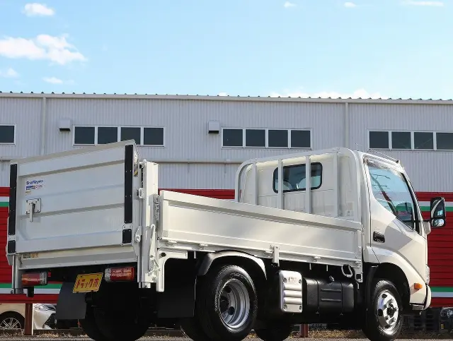 日野 デュトロ 2RG-XZU605M(2WD)の写真12