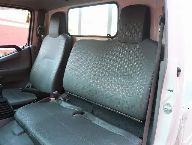 日野 デュトロ 2RG-XZU605M(2WD)の写真36