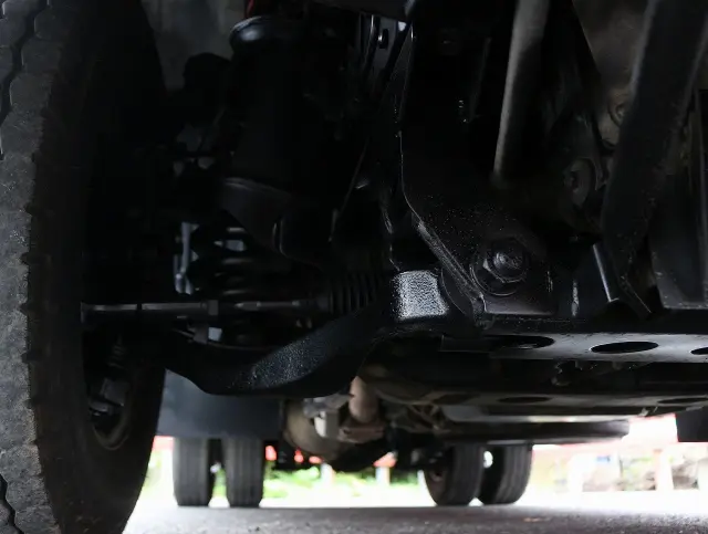 いすゞ エルフ TRG-NJR85A(2WD)の写真21