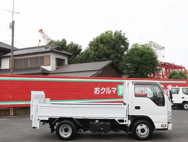 いすゞ エルフ TRG-NJR85A(2WD)の写真4