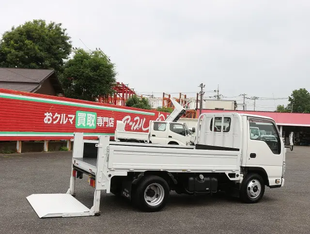 いすゞ エルフ TRG-NJR85A(2WD)の写真14