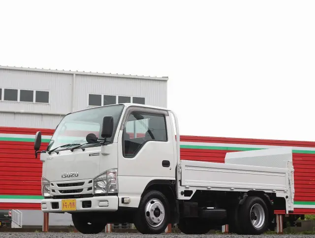 いすゞ エルフ TRG-NJR85A(2WD)の写真43