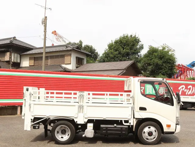 トヨタ トヨエース TKG-XZU675(4WD)の写真4