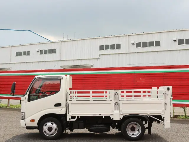 トヨタ トヨエース TKG-XZU675(4WD)の写真8